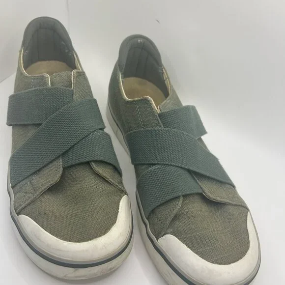 KEEN Elsa III Gore Green Cross-Strap Slip-On Shoes green Size 9 - Picture 3 of 9